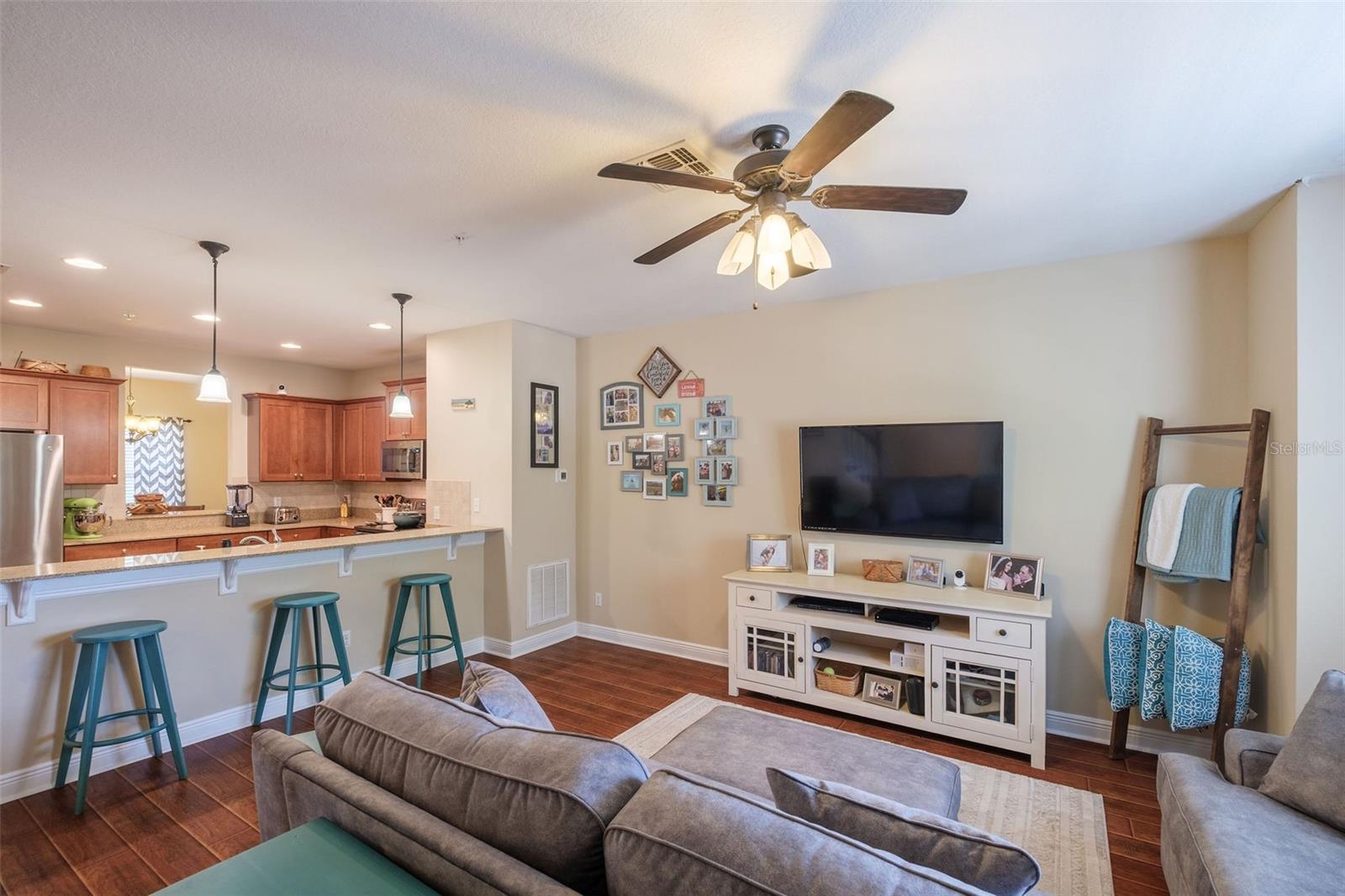 LEGACY PARK RESIDENTIAL A REPLAT - Residential