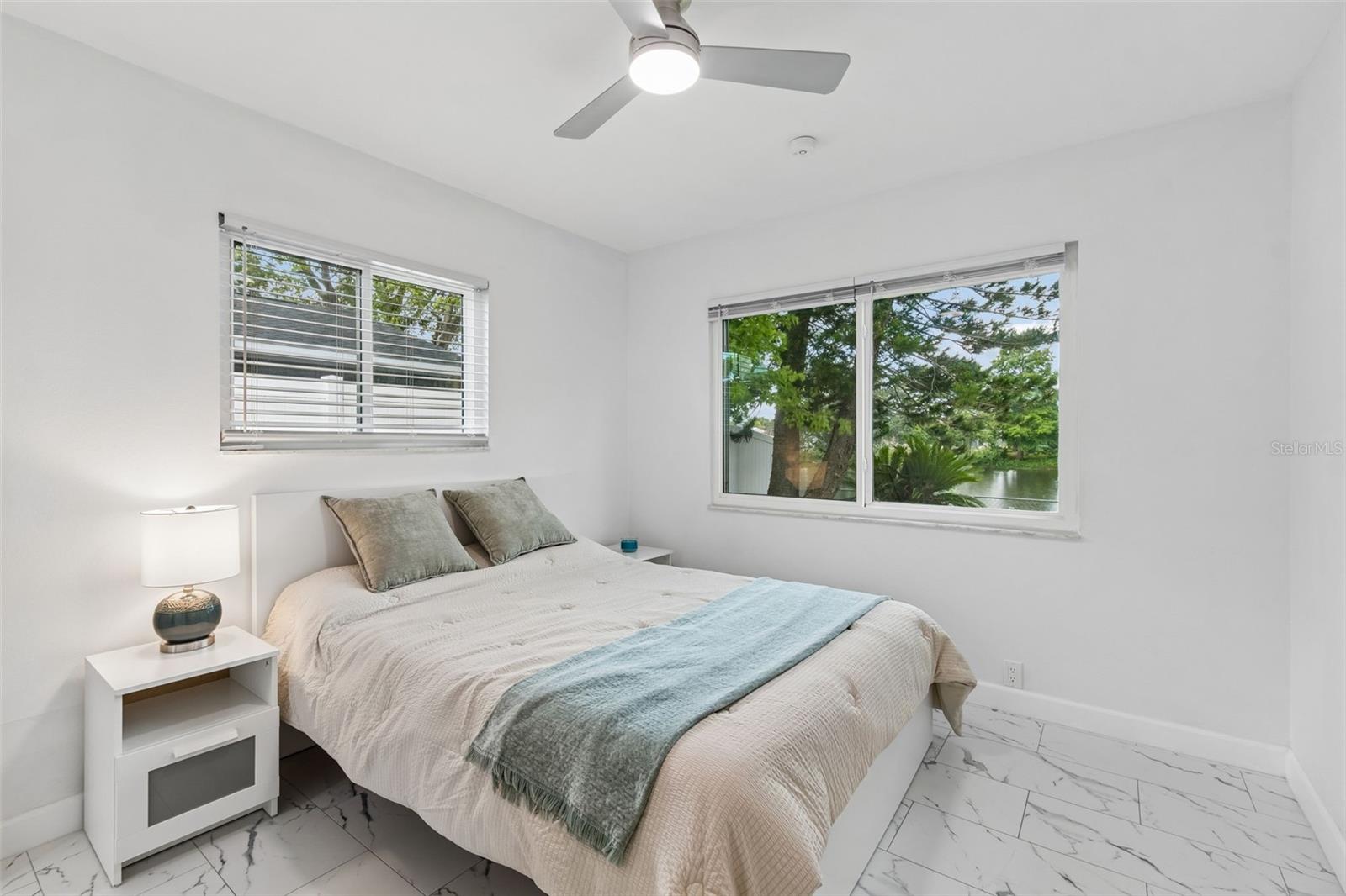 PARK LAKE ESTATES - Residential