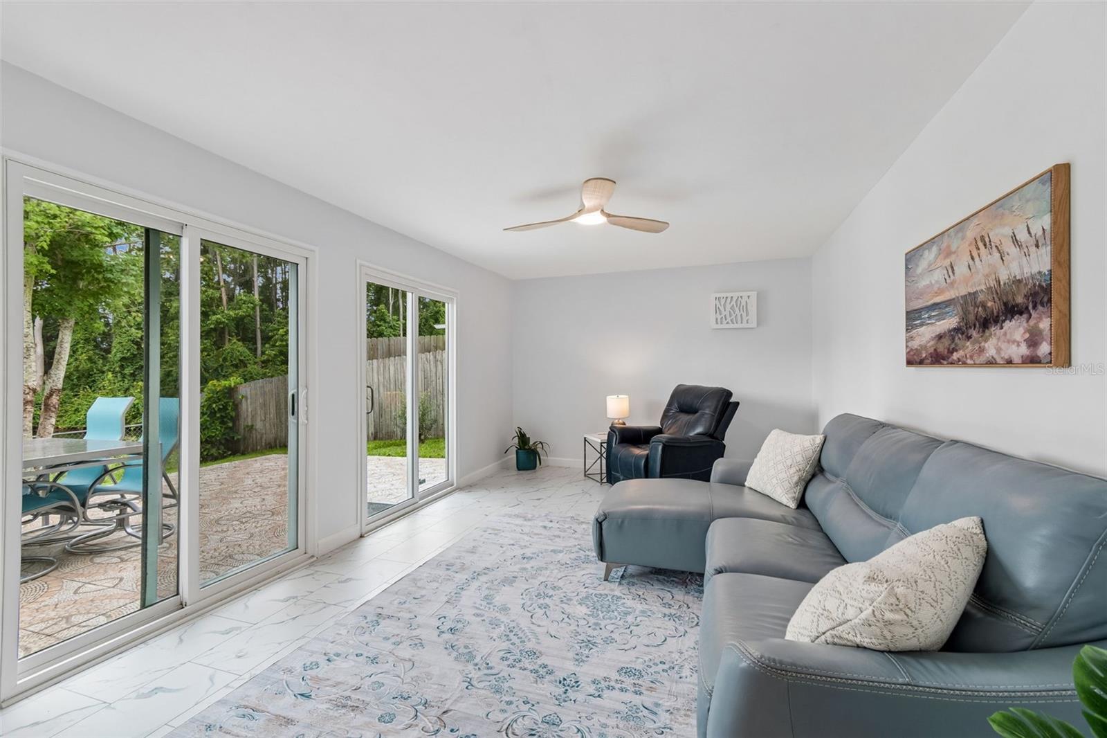 PARK LAKE ESTATES - Residential