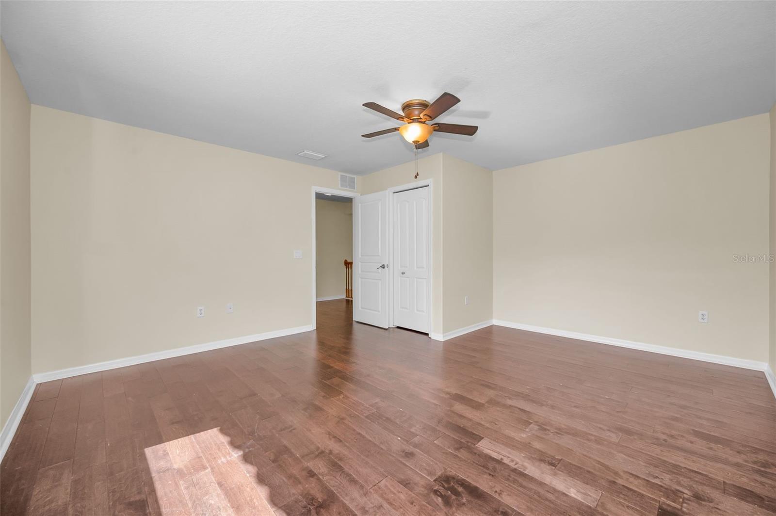 LAKE HIGHLANDS ESTATES - Residential