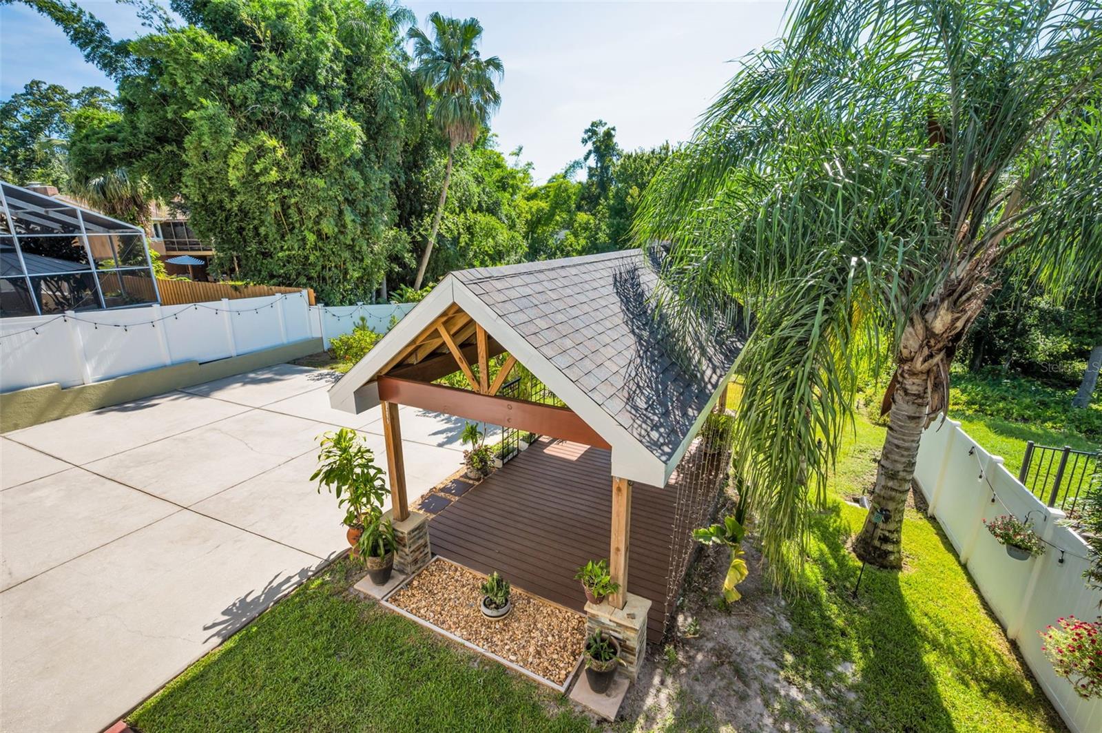 LAKE HIGHLANDS ESTATES - Residential
