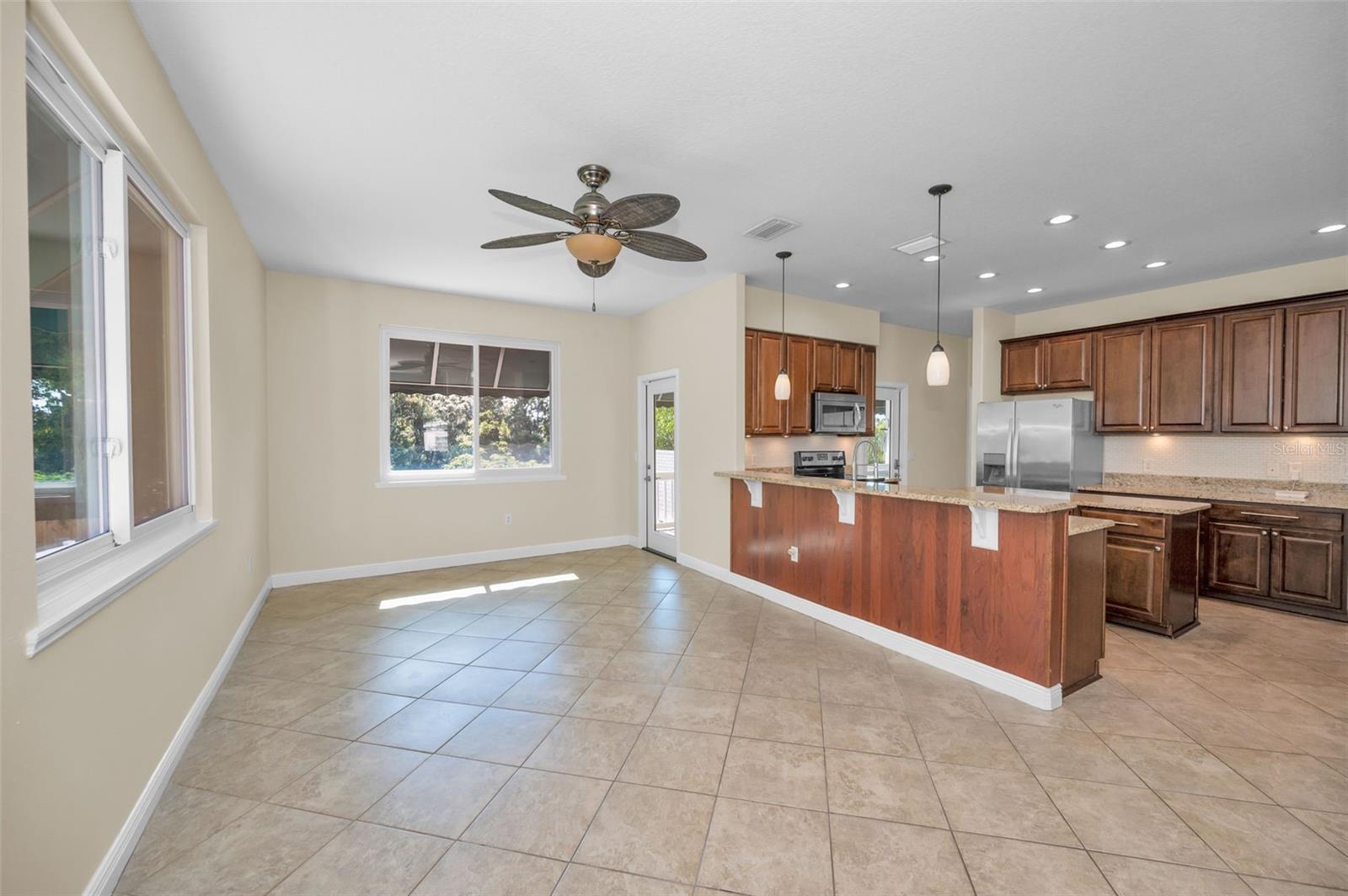 LAKE HIGHLANDS ESTATES - Residential