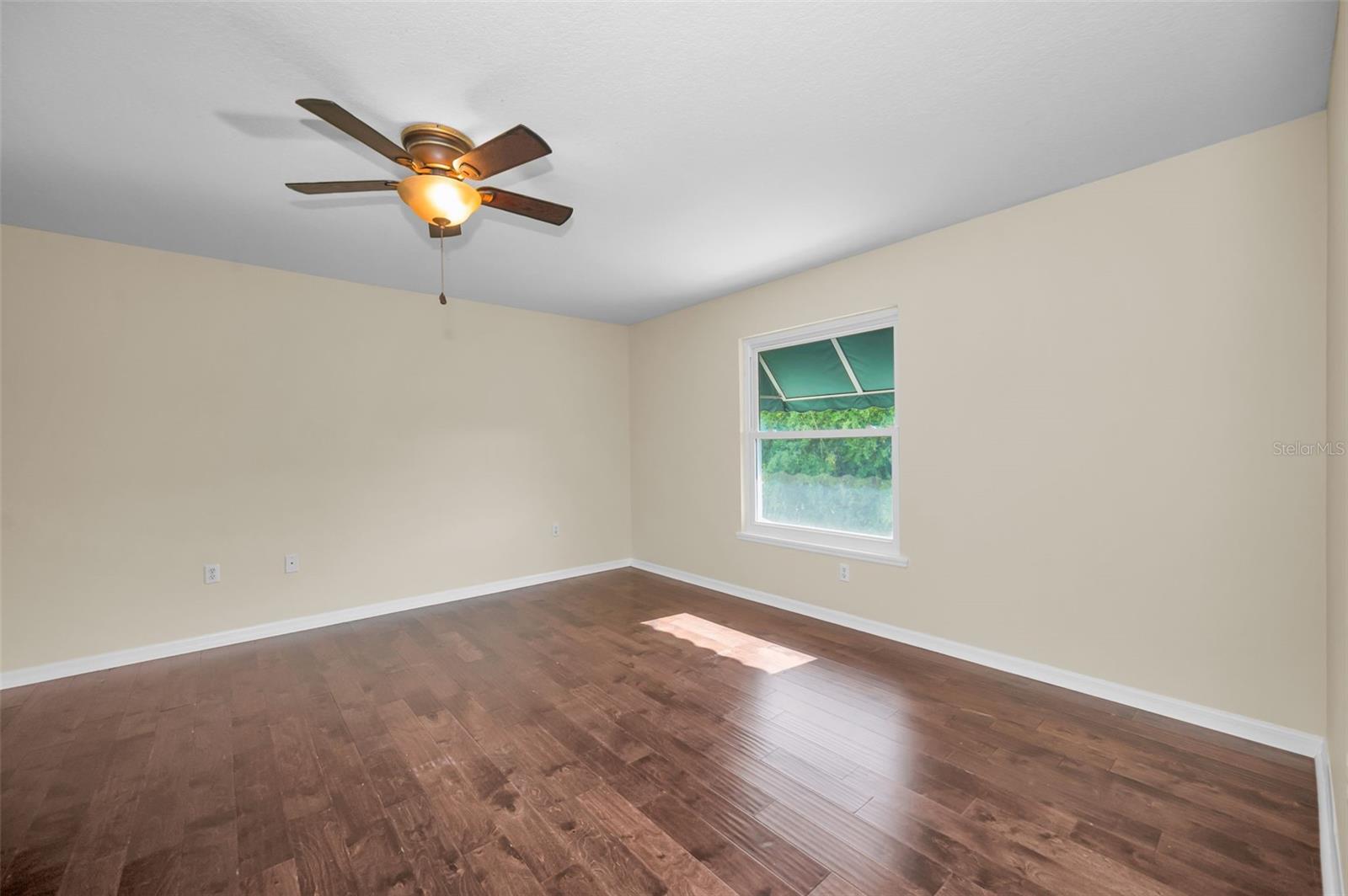 LAKE HIGHLANDS ESTATES - Residential