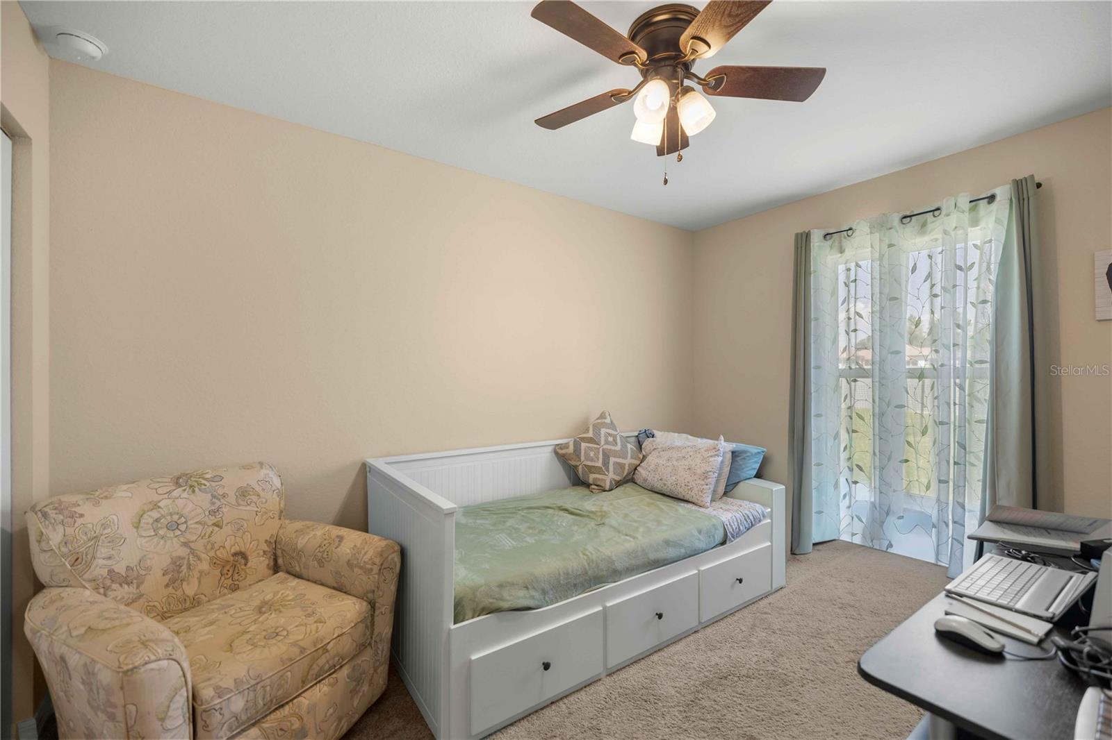 MARION OAKS UN 10 - Residential