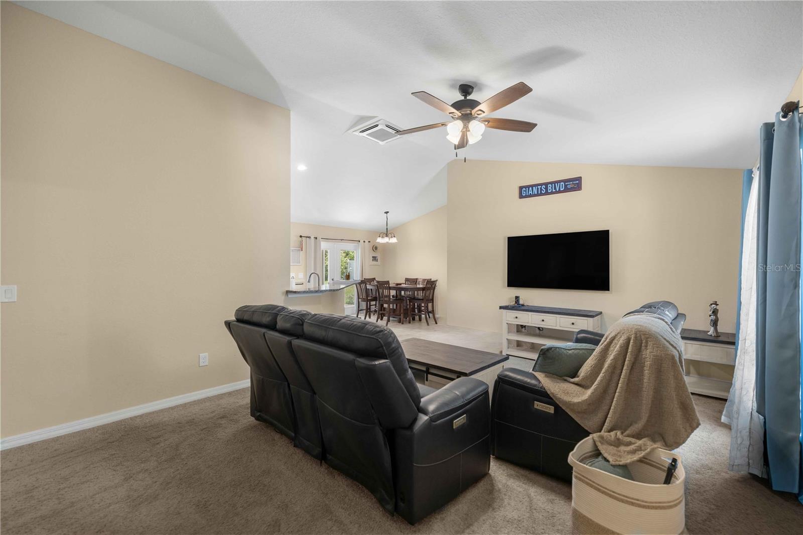 MARION OAKS UN 10 - Residential