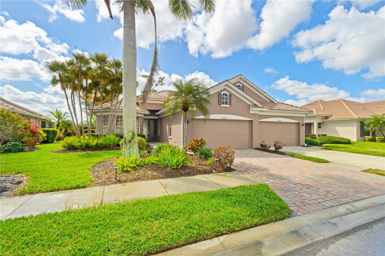 HERON CREEK - Residential