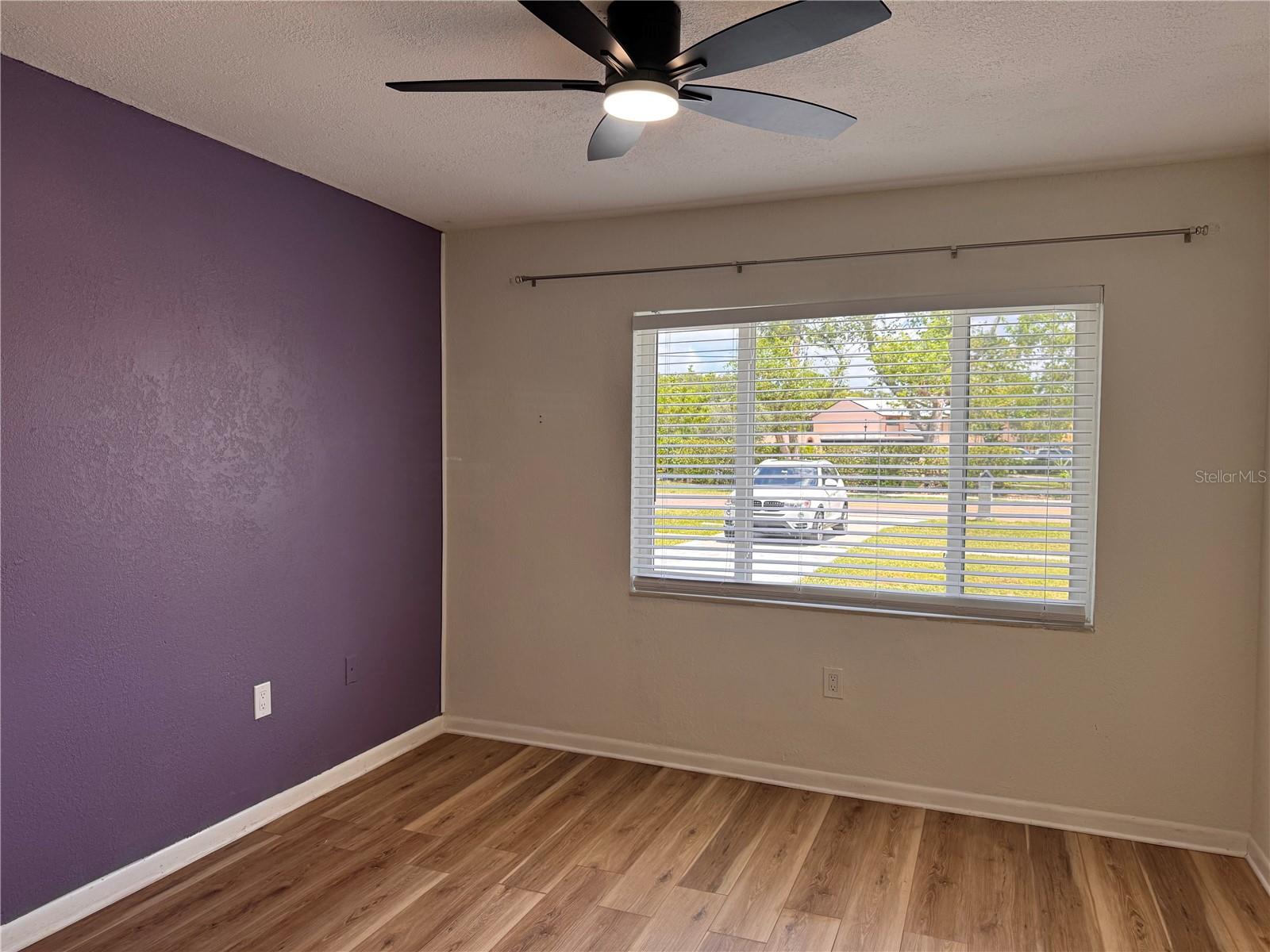 SEMINOLE PINES SUB PH 1 - Residential
