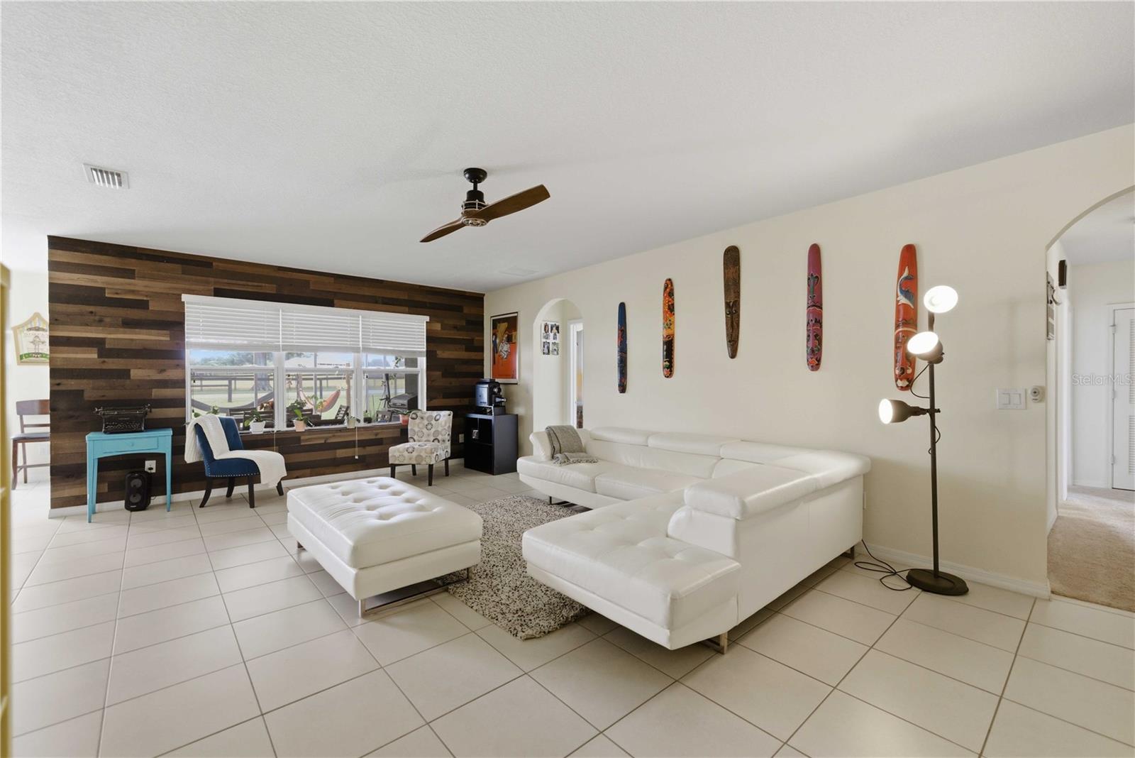 BAHIA OAKS UN #5 - Residential