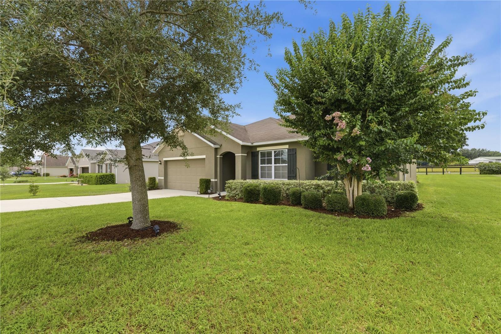 BAHIA OAKS UN #5 - Residential