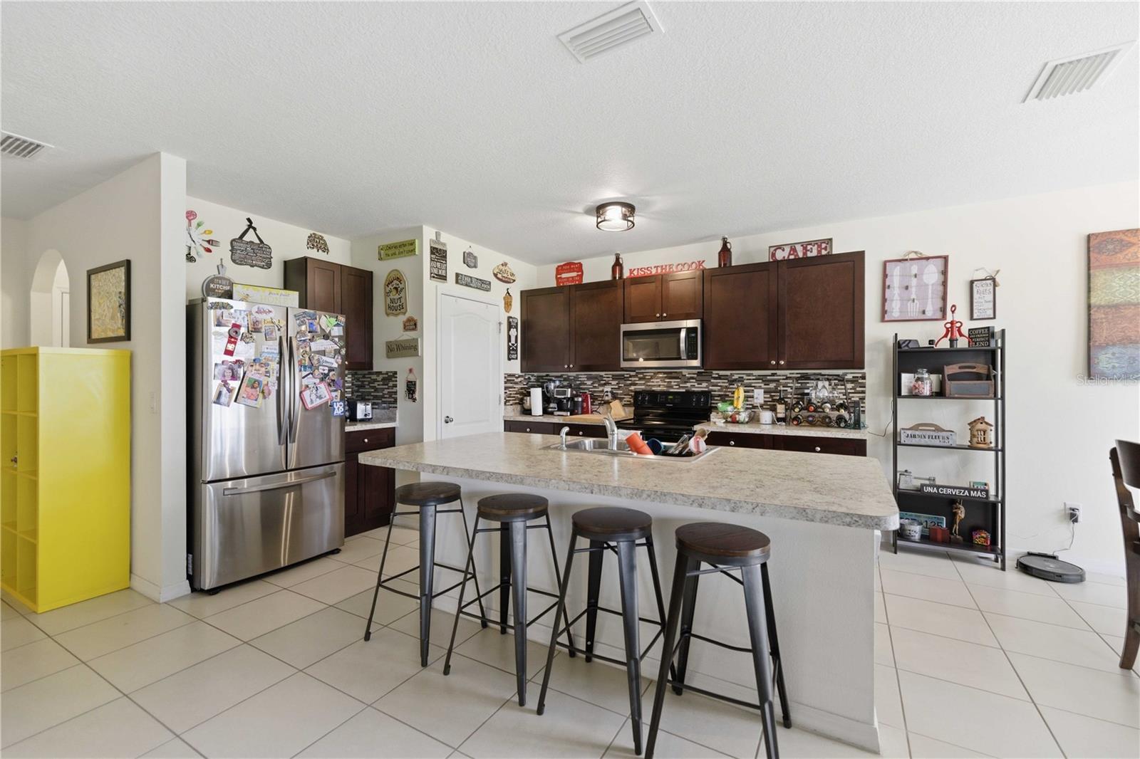 BAHIA OAKS UN #5 - Residential