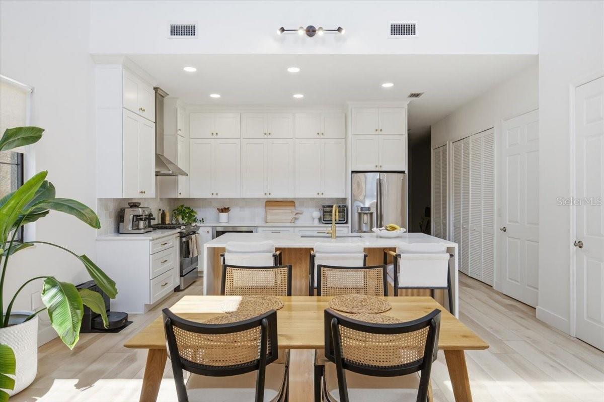 HIGHLAND COURTYARD TWNHMS UNIT ONE - Residential