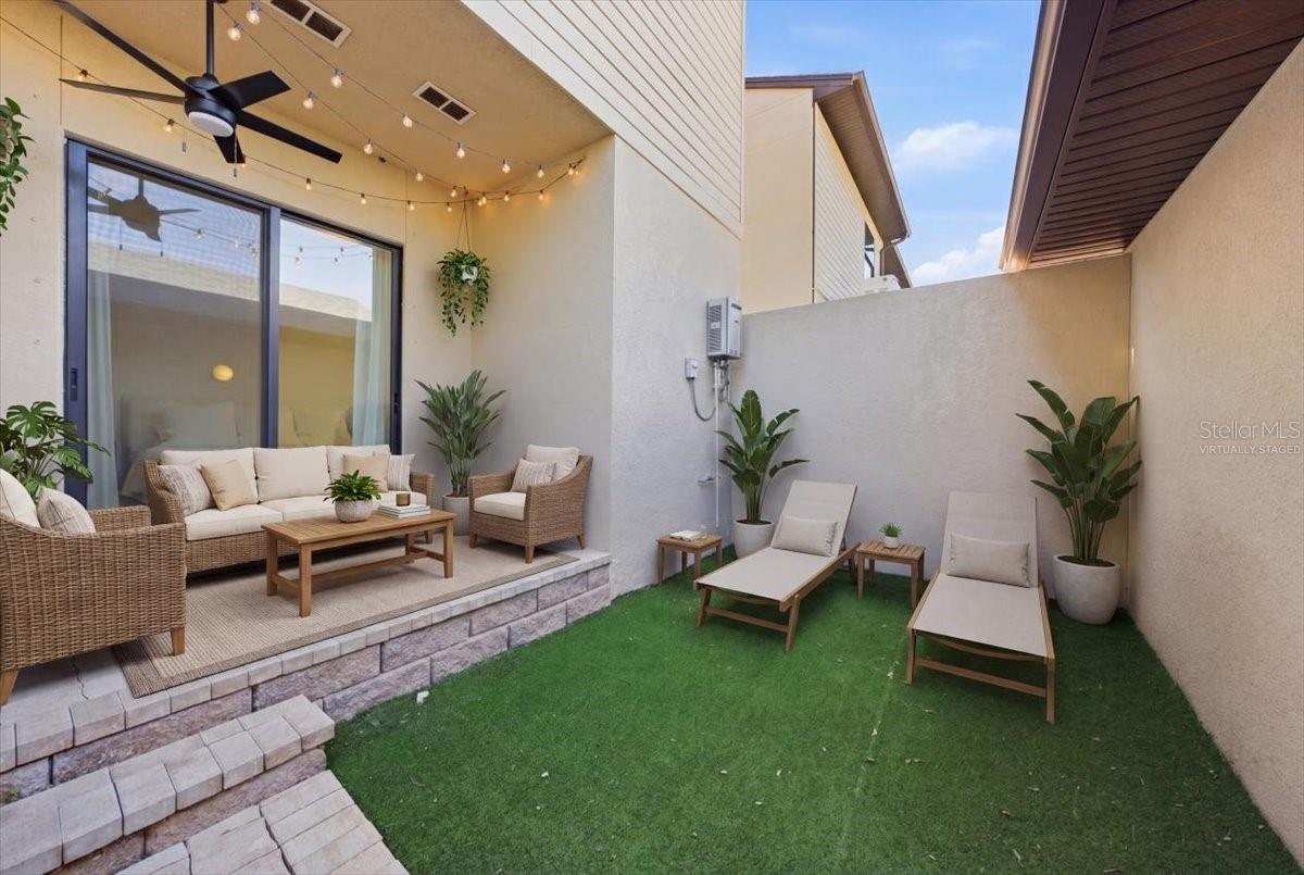 HIGHLAND COURTYARD TWNHMS UNIT ONE - Residential