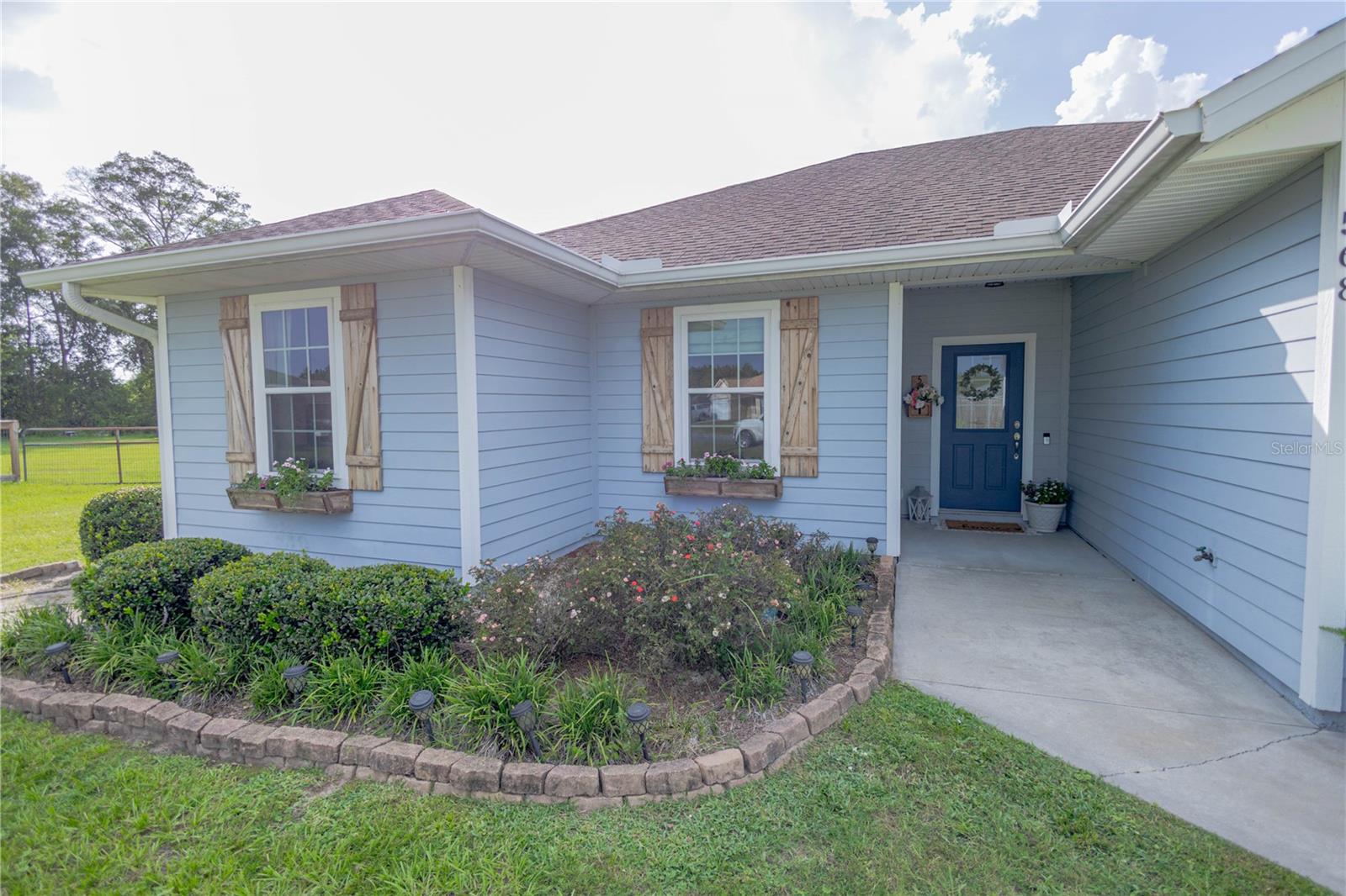 CANNON CREEK PLACE - Residential