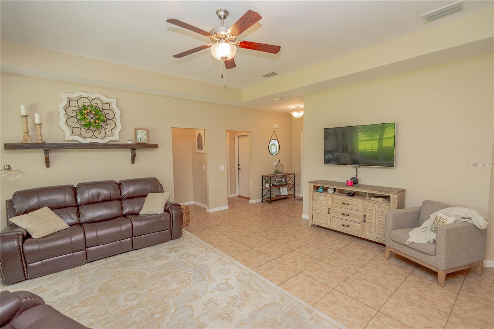 CANNON CREEK PLACE - Residential
