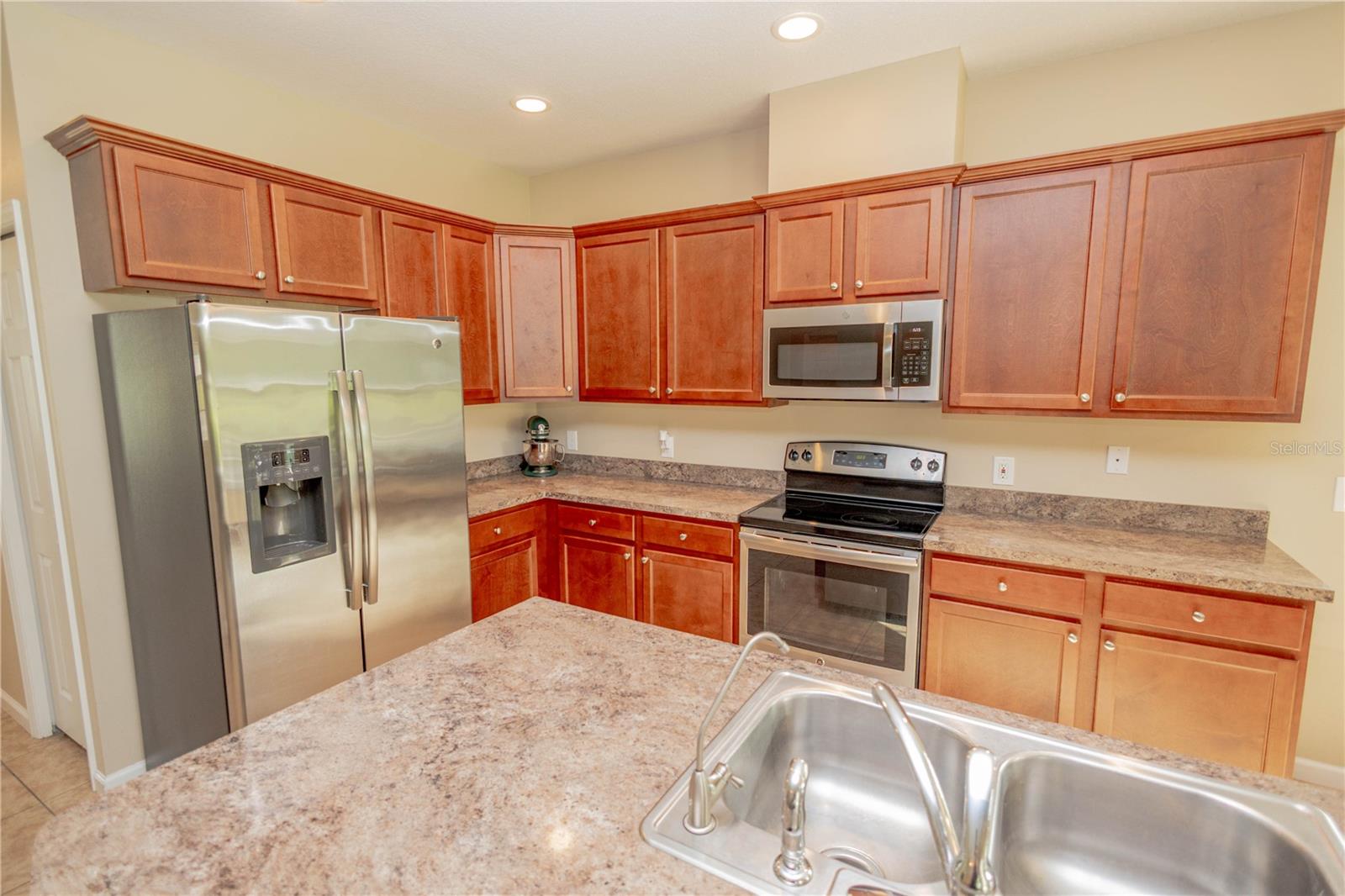 CANNON CREEK PLACE - Residential