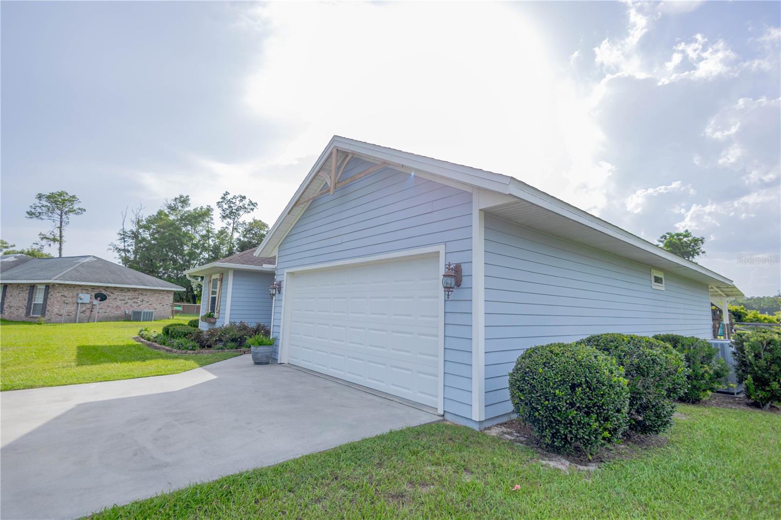 CANNON CREEK PLACE - Residential