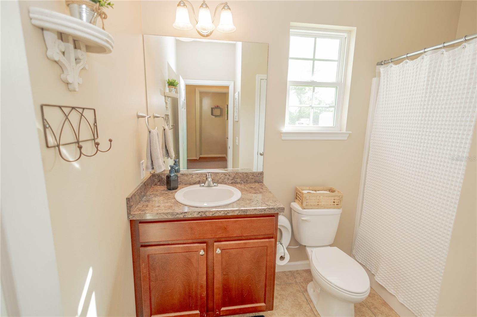 CANNON CREEK PLACE - Residential