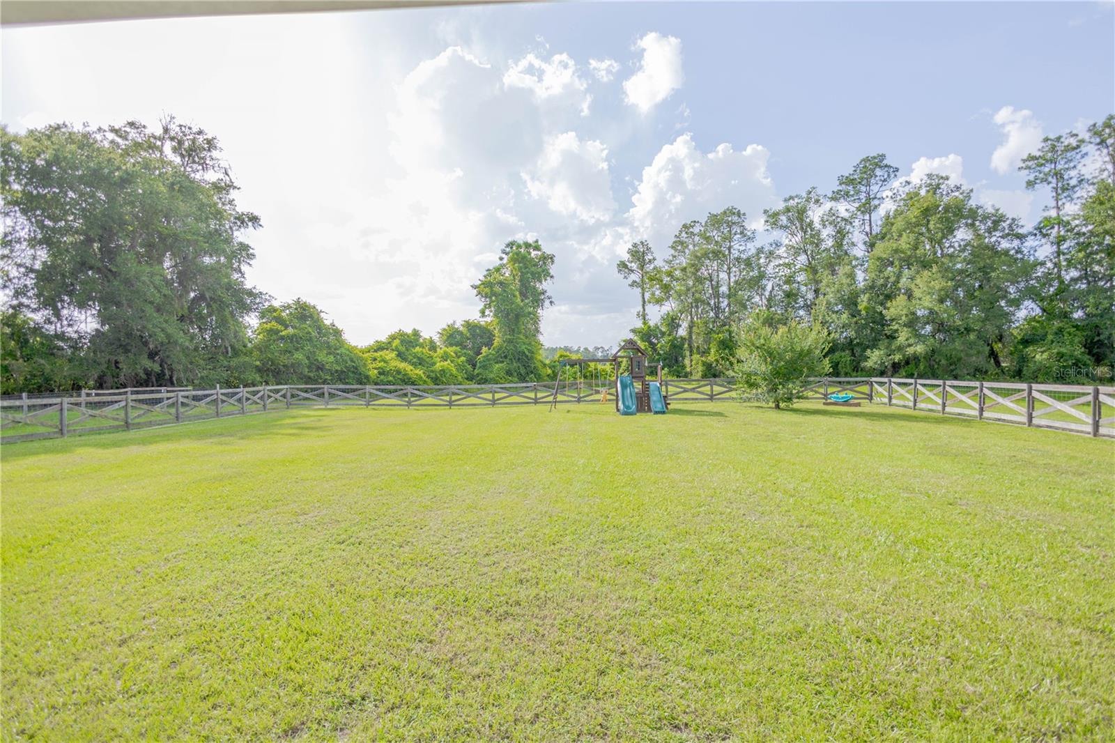 CANNON CREEK PLACE - Residential