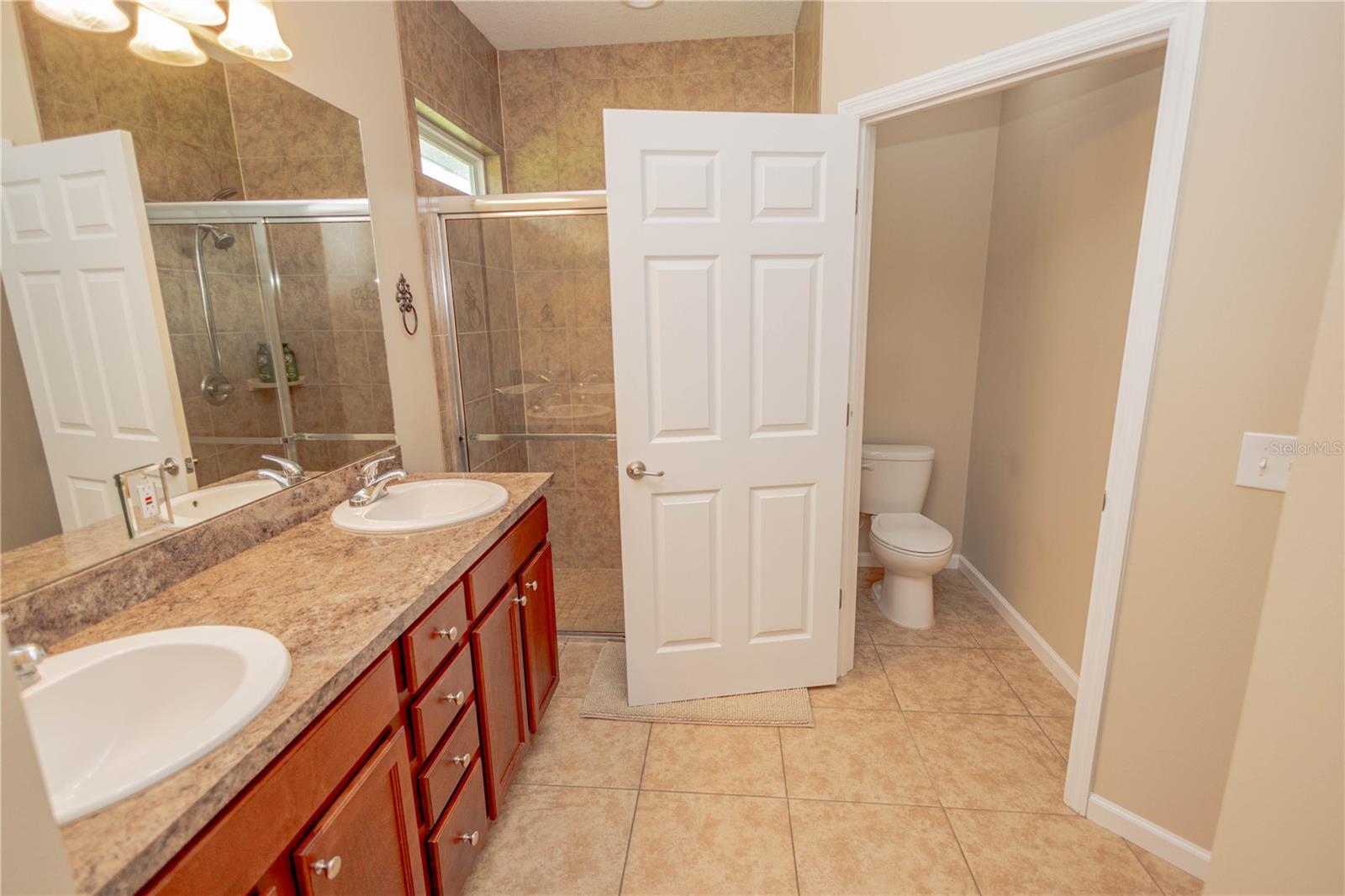 CANNON CREEK PLACE - Residential