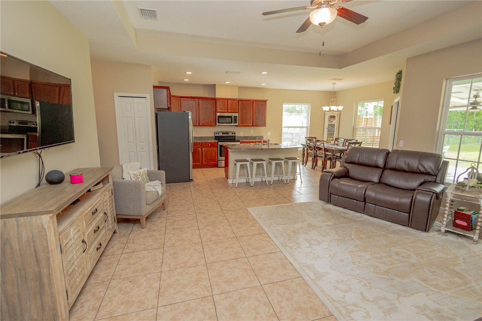 CANNON CREEK PLACE - Residential