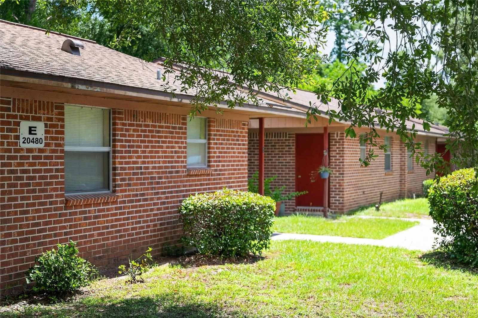 HAMILTON ESTATE - Commercial Sale