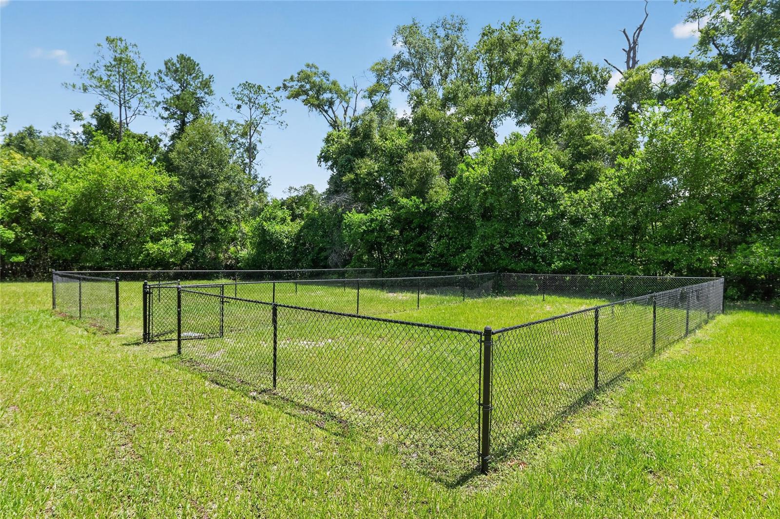 HAMILTON ESTATE - Commercial Sale