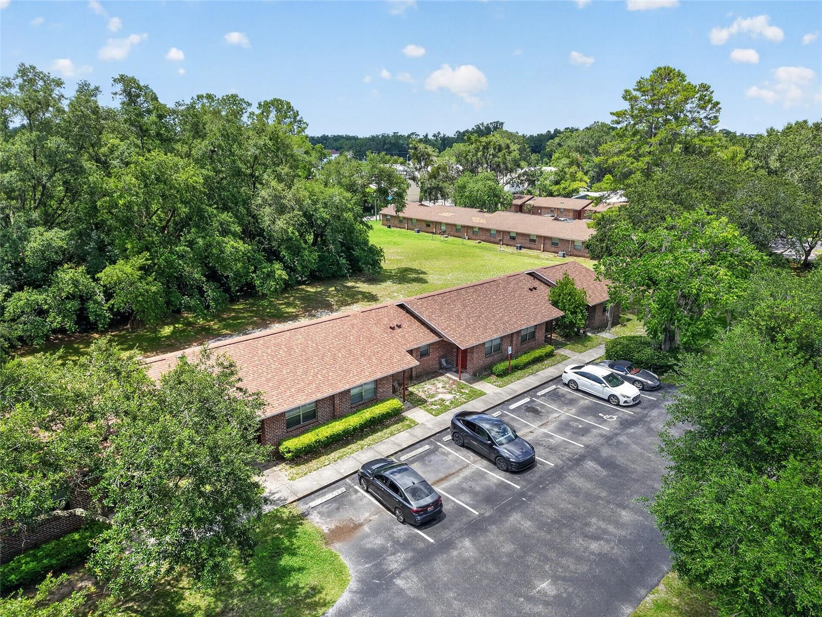 HAMILTON ESTATE - Commercial Sale