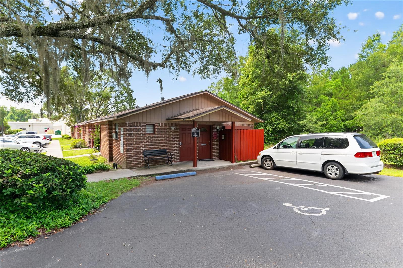 HAMILTON ESTATE - Commercial Sale