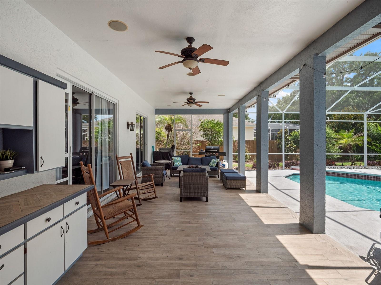 KINGS COVE - Residential