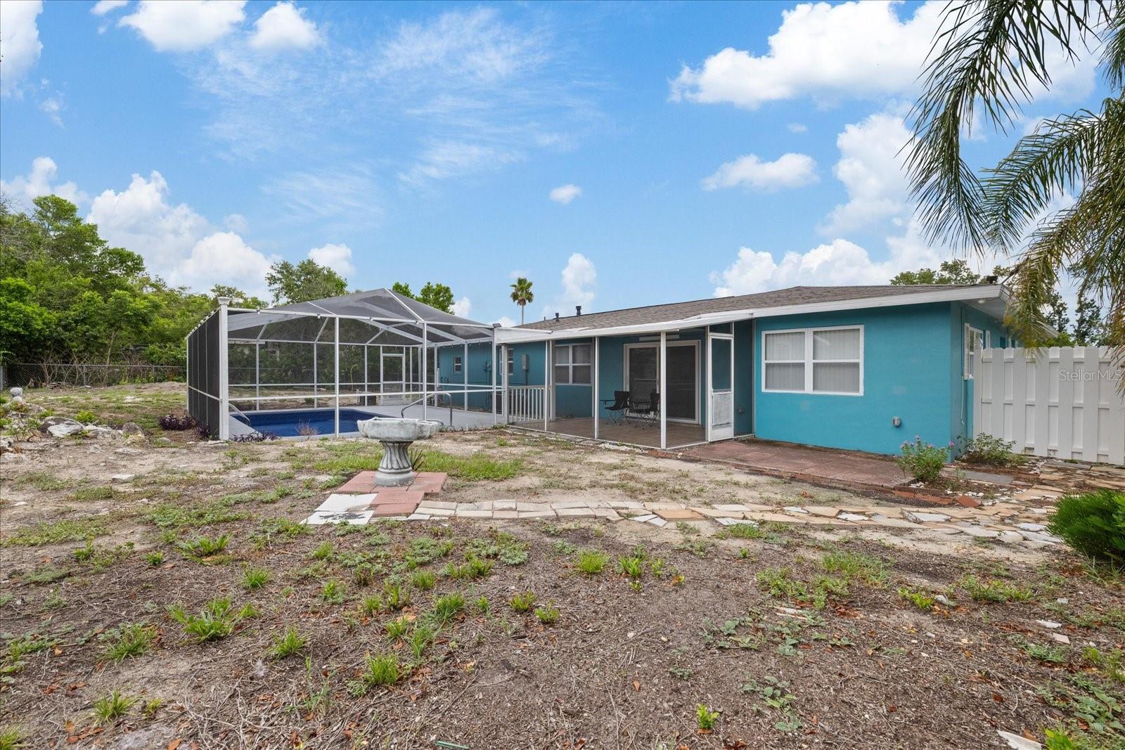 SPRING HILL - Residential