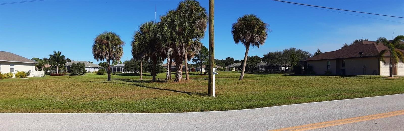 ROTONDA WEST LONG MEADOW - Land