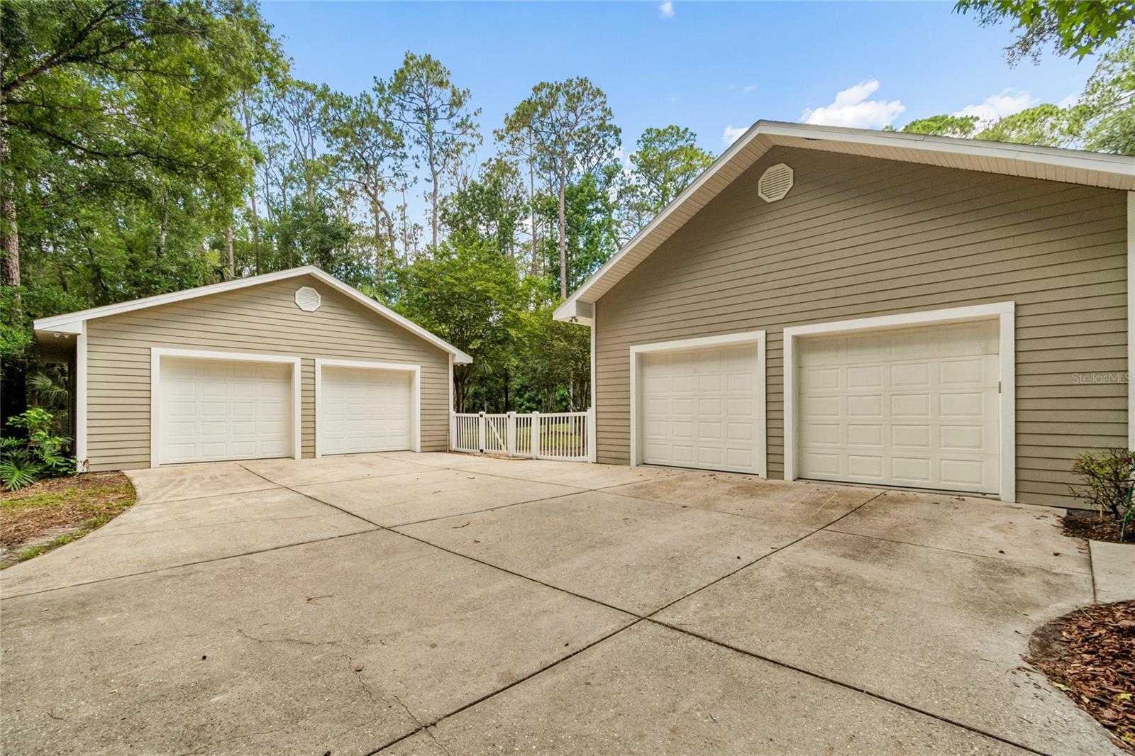 HOMESTEADS SADDLEWOOD PH 02 - Residential