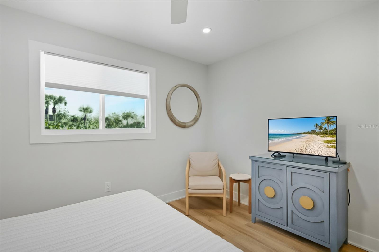 SEAGRAPE COLONY - Residential