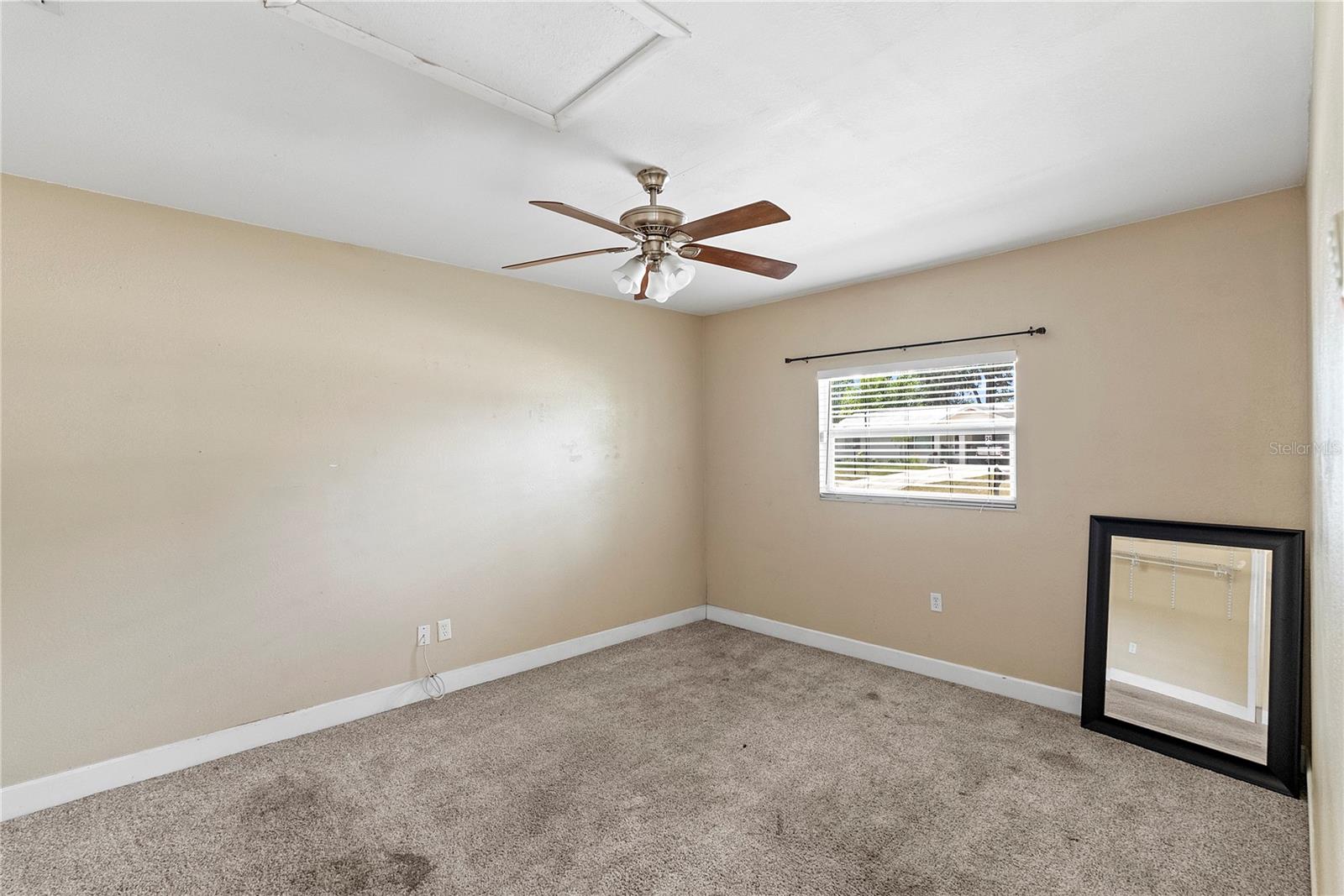 LAKE MARIE ESTATES REP - Residential