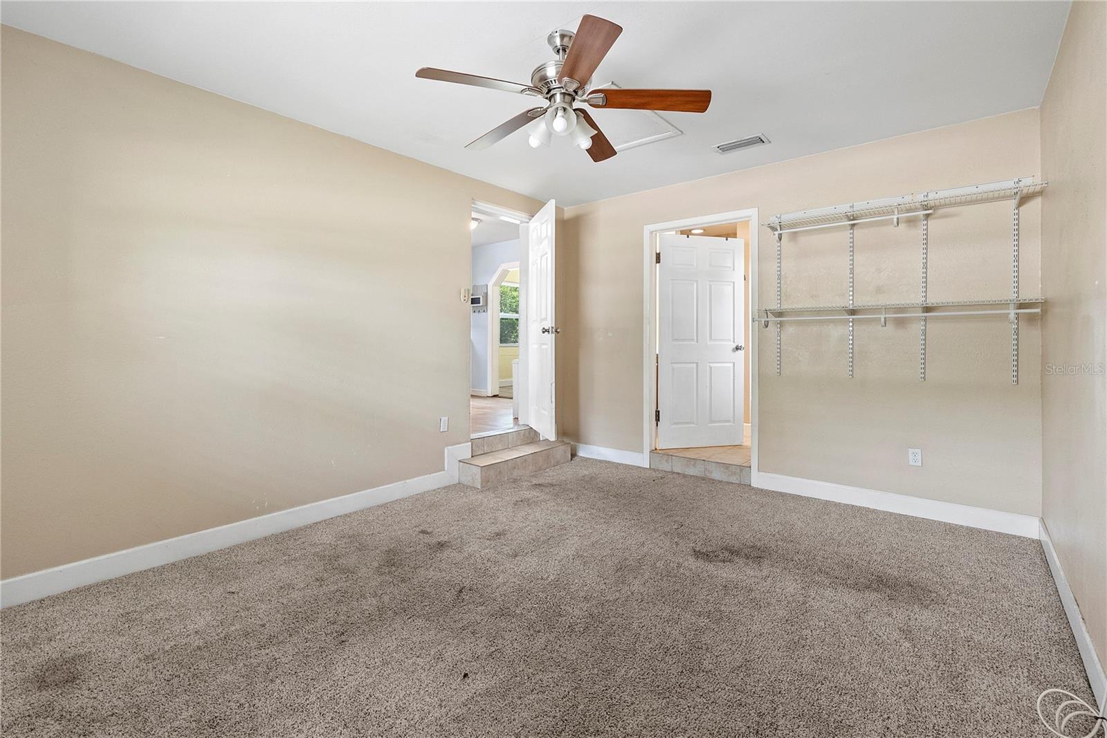 LAKE MARIE ESTATES REP - Residential