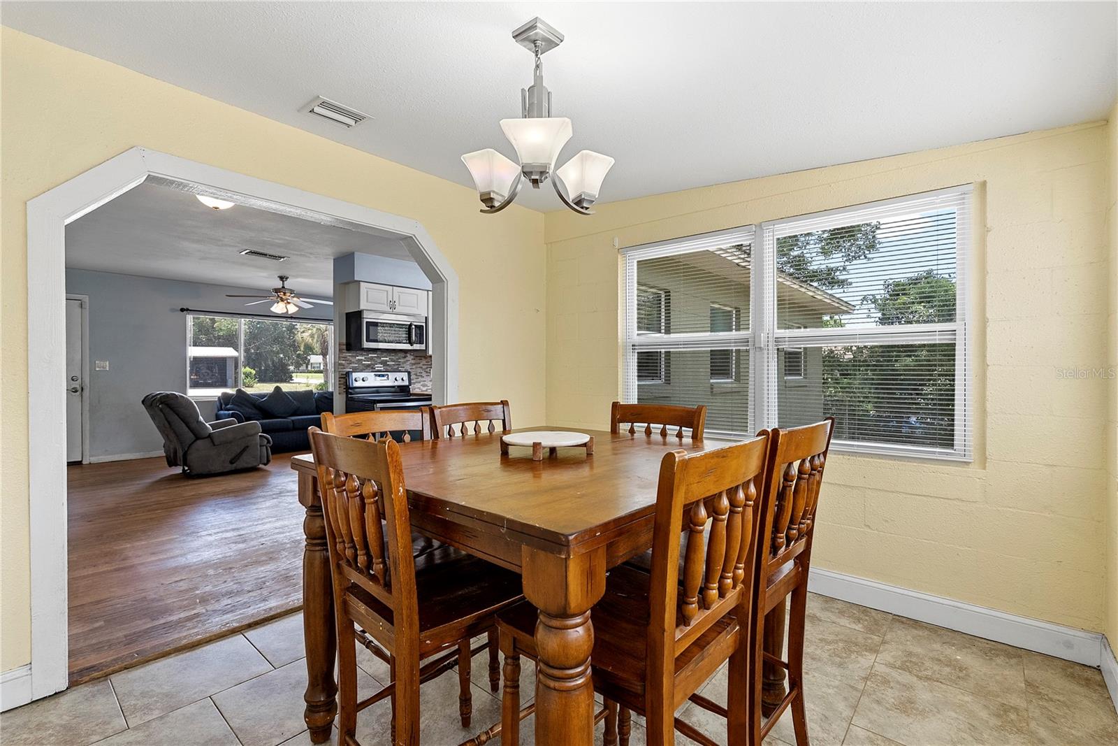 LAKE MARIE ESTATES REP - Residential