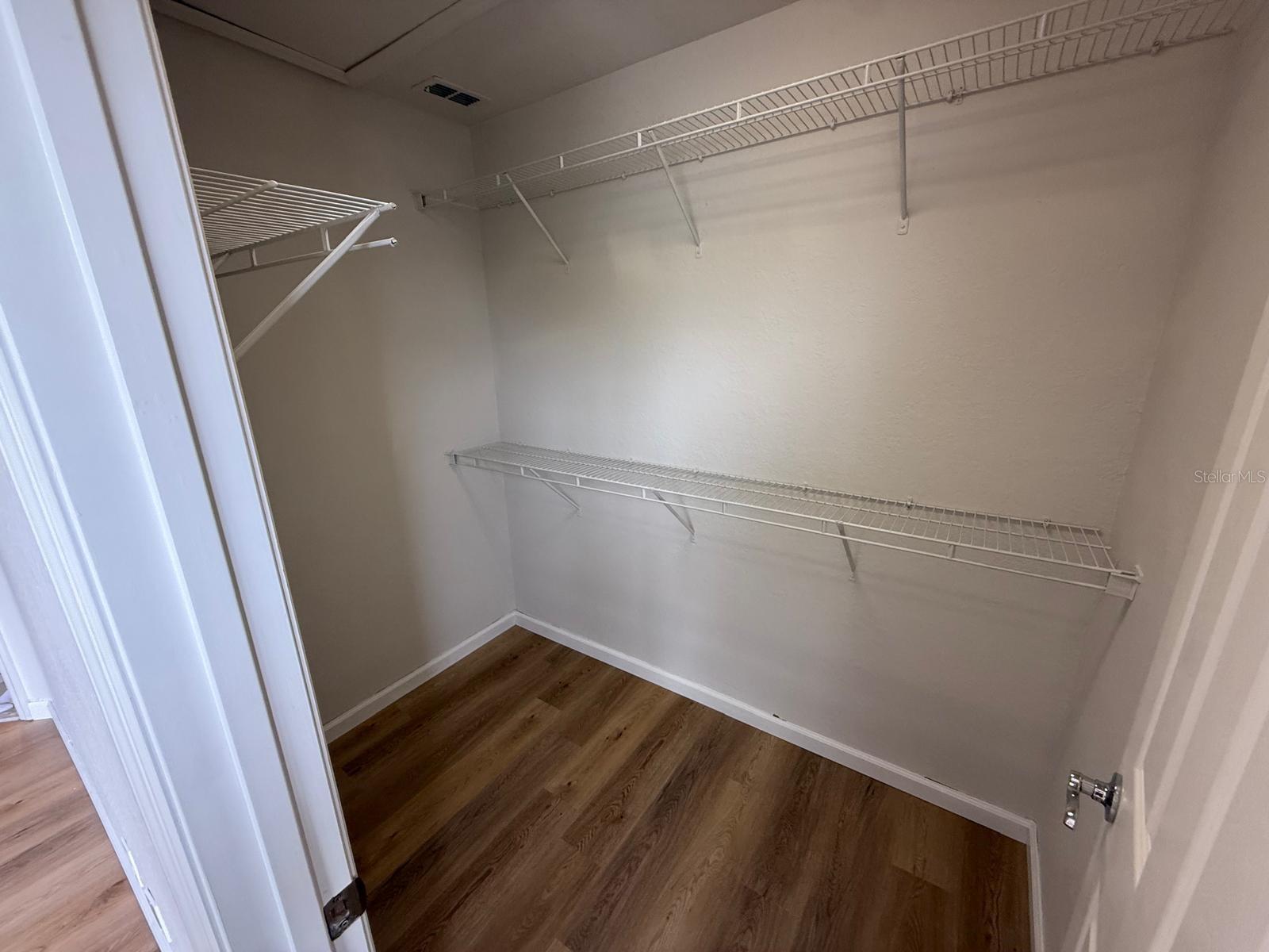 SPRING ISLE - Residential Lease