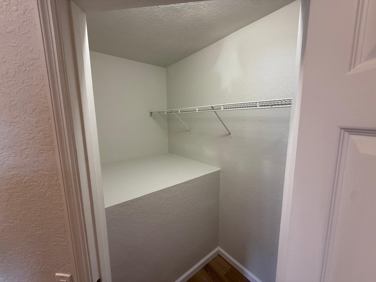 SPRING ISLE - Residential Lease
