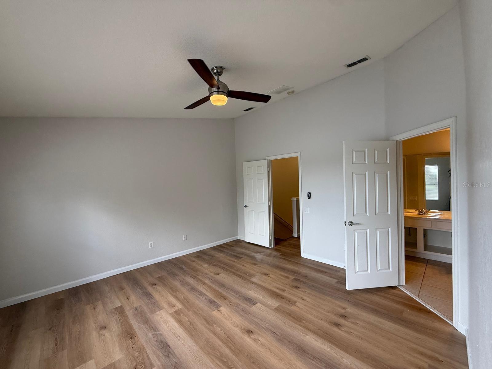SPRING ISLE - Residential Lease
