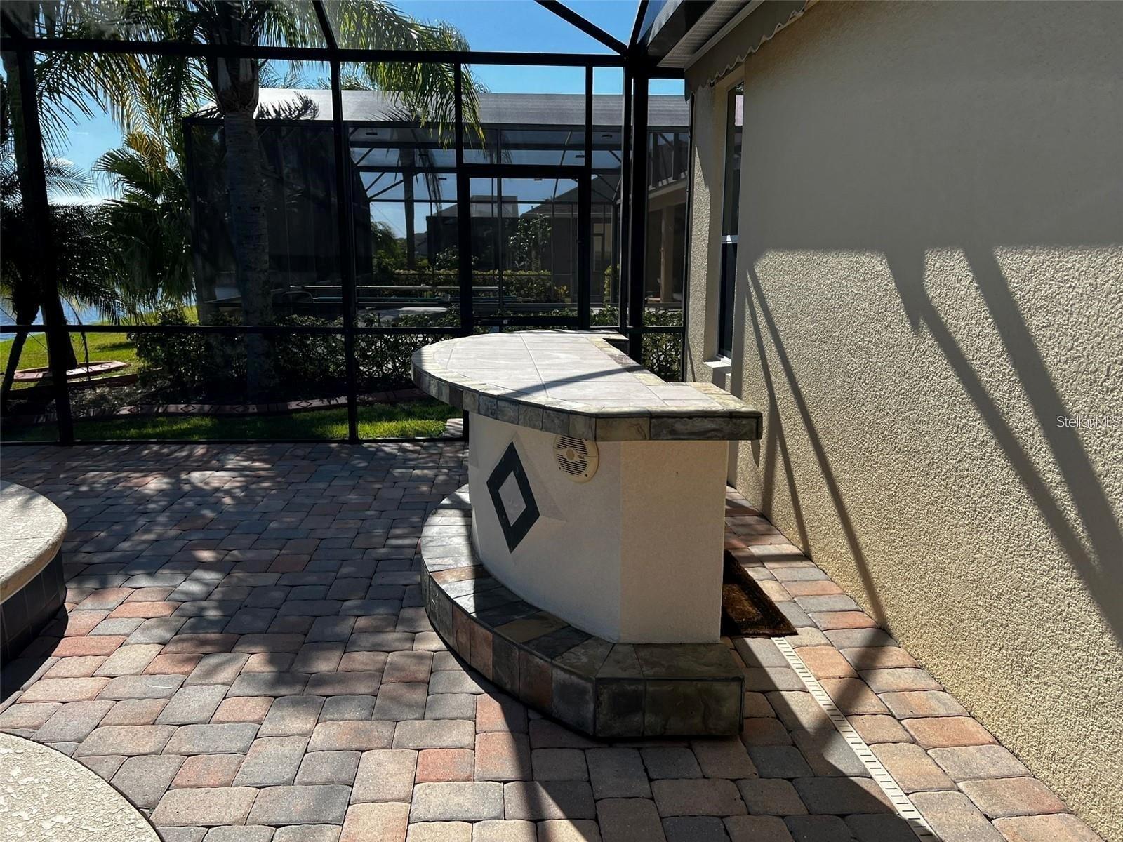 SHINGLE CREEK RESERVE AT THE OAKS PH 3 & 4 - Residential Lease
