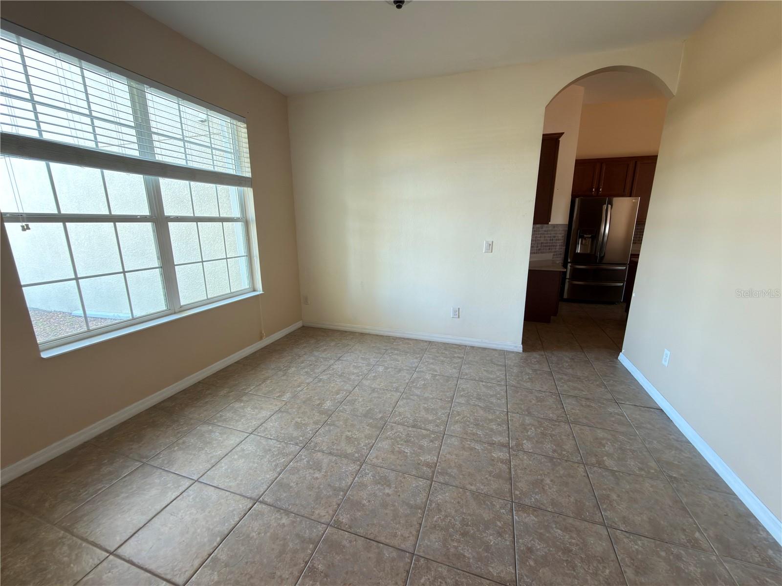 SHINGLE CREEK RESERVE AT THE OAKS PH 3 & 4 - Residential Lease