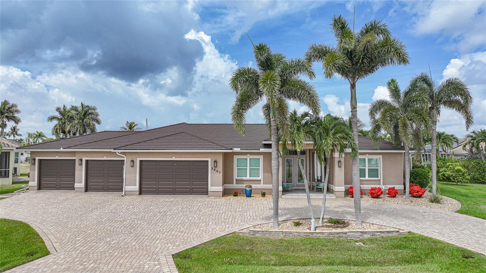 PUNTA GORDA ISLES SEC 14 - Residential