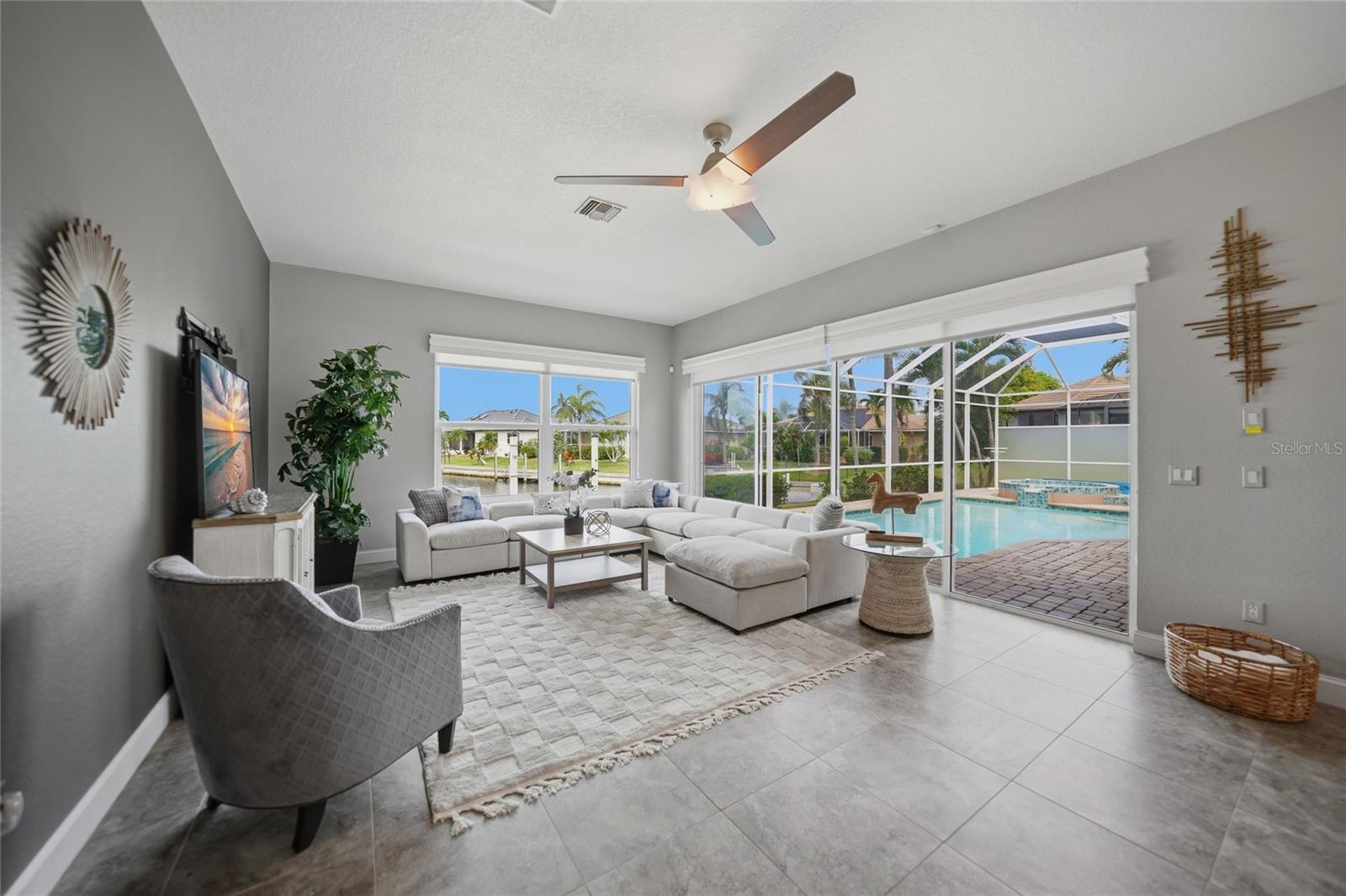 PUNTA GORDA ISLES SEC 14 - Residential
