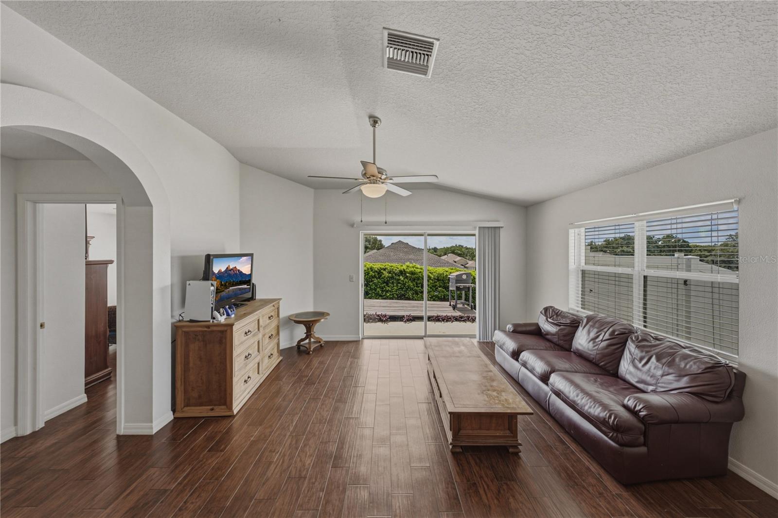 CRESTVIEW HILLS - Residential