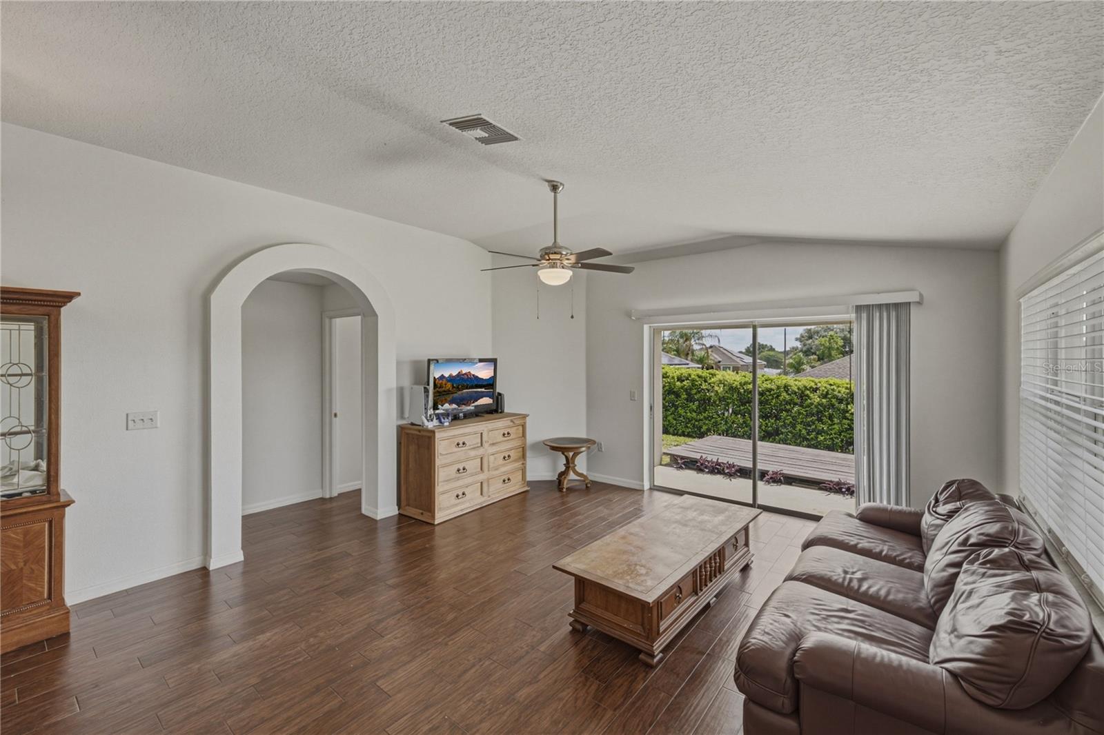 CRESTVIEW HILLS - Residential