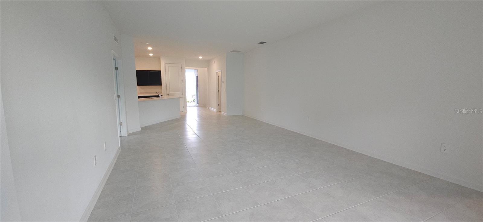 PEACE CRK RESERVE - Residential Lease