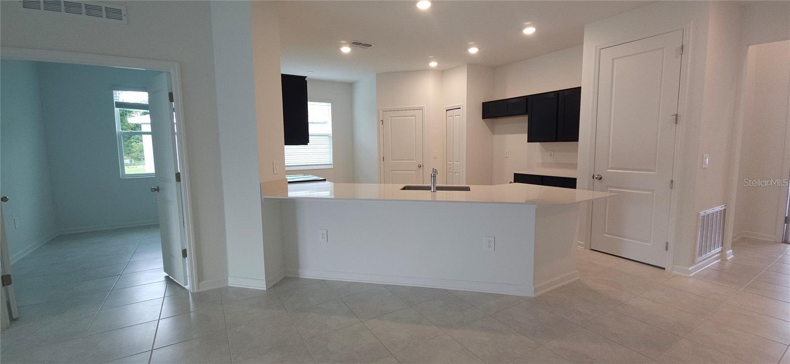 PEACE CRK RESERVE - Residential Lease