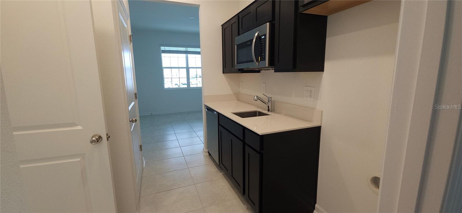 PEACE CRK RESERVE - Residential Lease