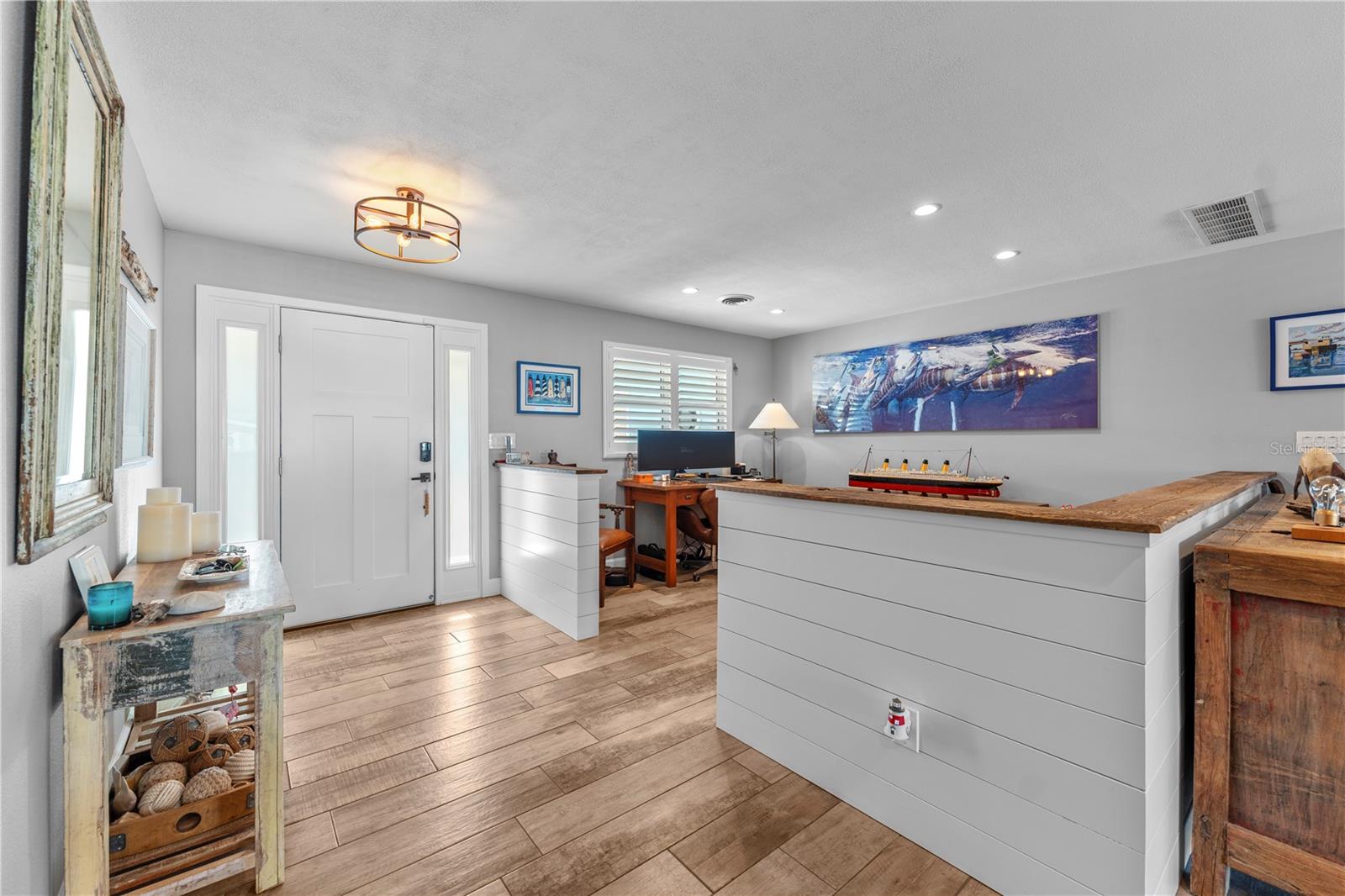 REPLAT/HALIFAX SHORES - Residential
