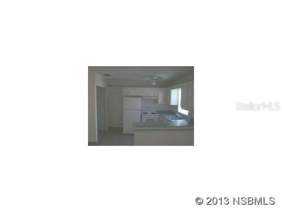 Lovely 2 bedroom 1 bath duplex with large storage shed, tile floors & patio. Concrete block construction and a new roof . LONG-TERM RENTAL 1-YEAR LEASE. PETS ARE OK.washer dryer hook up- washer and dryer not provided